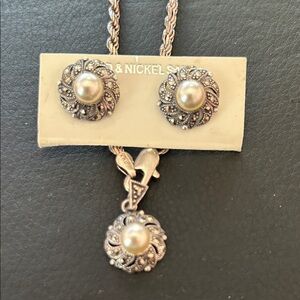 Elegant Pearl and Silver with Marcasites Jewelry Set